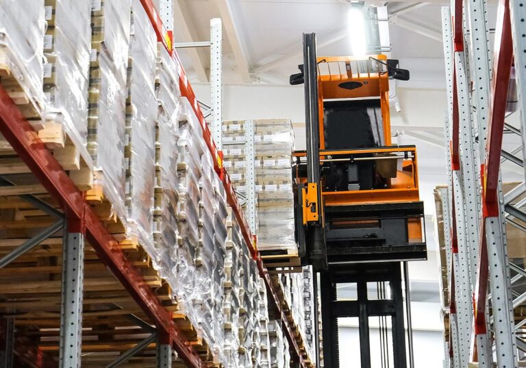 Narrow Aisle Forklift